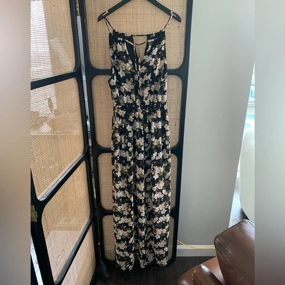 Floral Maxi Dress - Picture 2 of 6